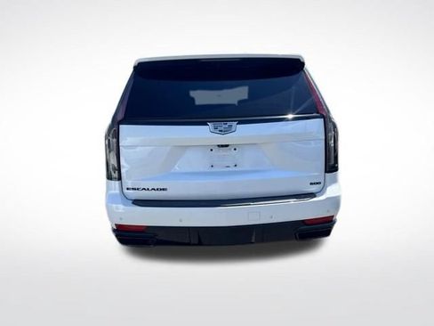 Used 2022 Cadillac Escalade Sport Platinum w/ LPO, ONYX Package AWD/4WD image 5