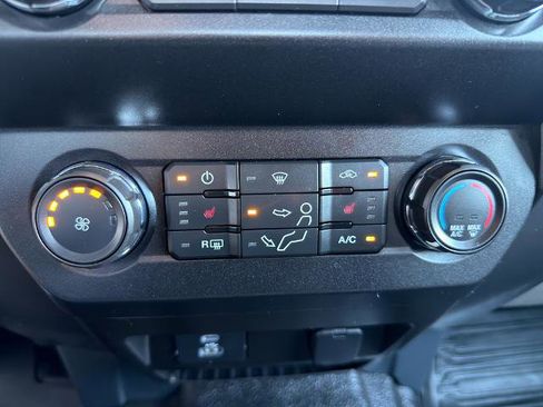Certified 2022 Ford F250 XLT w/ XLT Premium Package AWD/4WD image 23