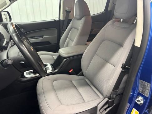 Used 2020 Chevrolet Colorado LT AWD/4WD image 15