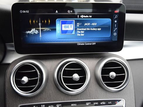 Certified 2019 Mercedes-Benz C 300 Sedan image 27