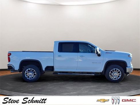 Certified 2024 Chevrolet Silverado 2500 LTZ w/ LTZ Premium Package image 30