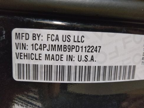 Used 2023 Jeep Cherokee Altitude Lux image 33