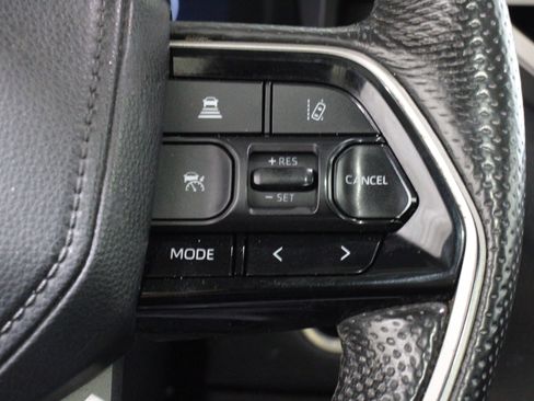 Used 2024 Toyota Tundra Limited image 9