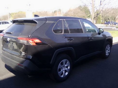 Used 2024 Toyota RAV4 LE image 4