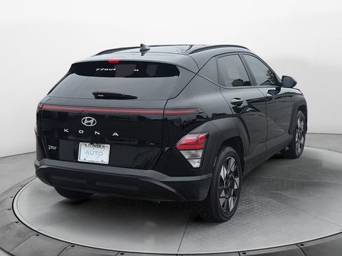 Used 2024 Hyundai Kona SEL FWD image 5