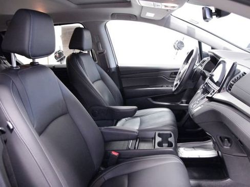 Certified 2024 Honda Odyssey EX-L image 14