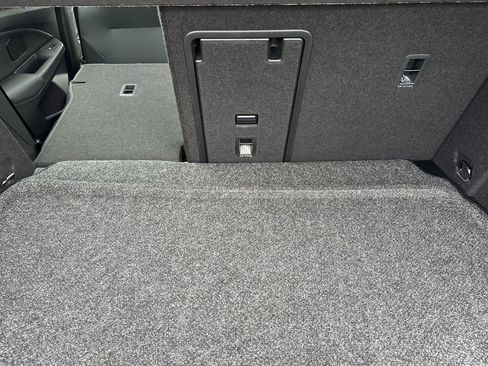 New 2026 Volkswagen GTI SE image 14