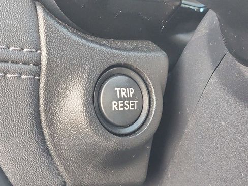 Used 2022 Subaru Legacy Premium image 25