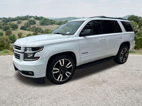 Used 2019 Chevrolet Tahoe Premier RWD image 3