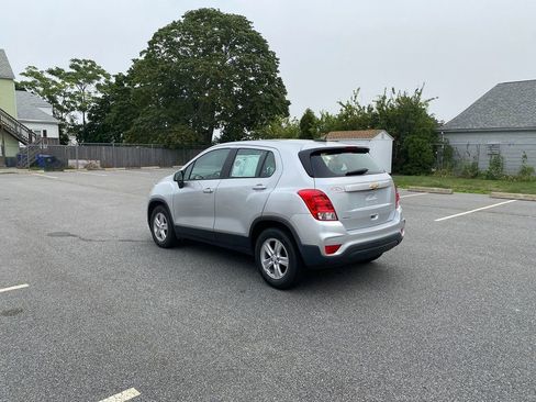 Used 2019 Chevrolet Trax LS image 8