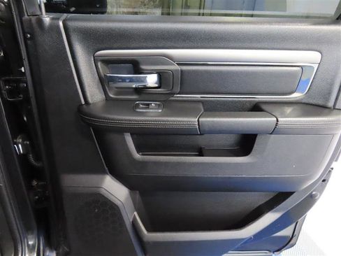 Used 2018 RAM 1500 Sport image 30