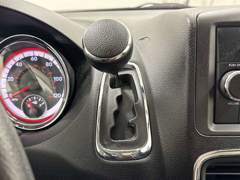 Used 2011 Dodge Grand Caravan Mainstreet w/ PWR Convenience Group image 20