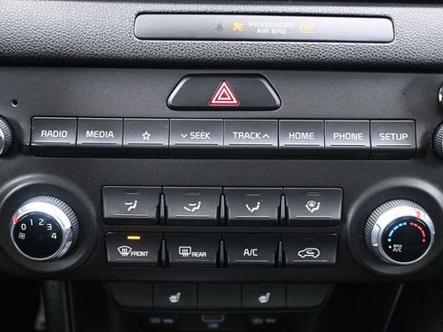 Used 2021 Kia Sportage S image 17