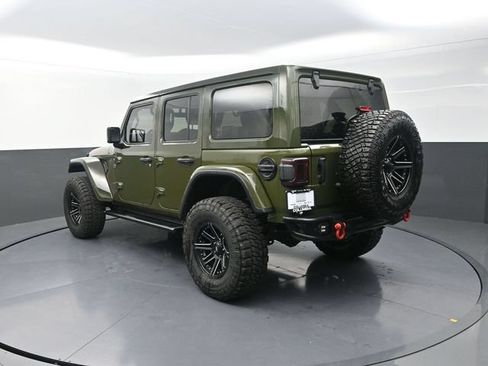 Used 2021 Jeep Wrangler Unlimited Rubicon AWD/4WD image 8