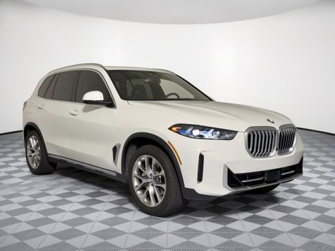 Used 2026 BMW X5 sDrive40i w/ Premium Package RWD image 7