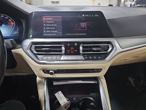 Used 2022 BMW M440i Coupe w/ Premium Package image 20