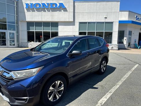 Used 2017 Honda CR-V LX image 11