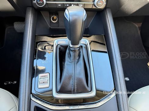 Used 2020 MAZDA CX-5 Touring image 15