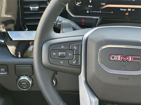New 2026 GMC Sierra 1500 Elevation w/ LPO, Elevation Black Package image 9