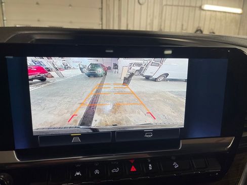 Used 2022 Chevrolet Silverado 1500 LT Trail Boss image 20