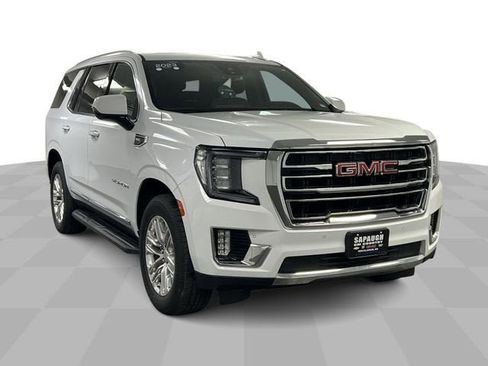 Certified 2023 GMC Yukon SLT image 1