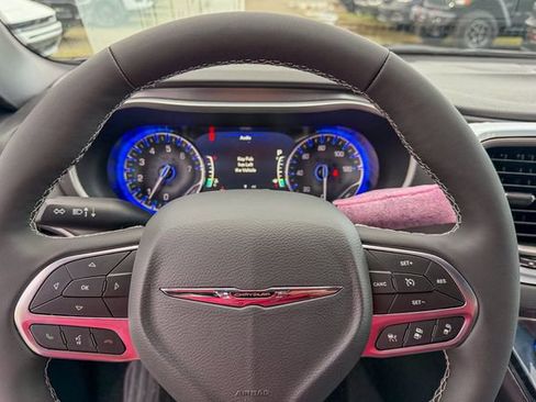 New 2026 Chrysler Voyager LX image 14