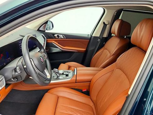 Used 2024 BMW ALPINA XB7 AWD/4WD image 13