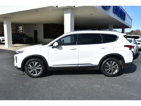 Used 2019 Hyundai Santa Fe SEL image 2
