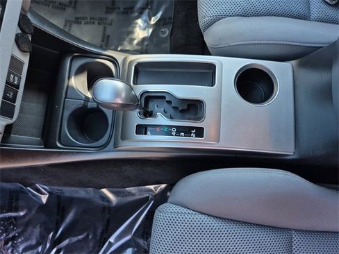 Used 2014 Toyota Tacoma 4x4 Double Cab w/ TRD Off-Road Package image 23