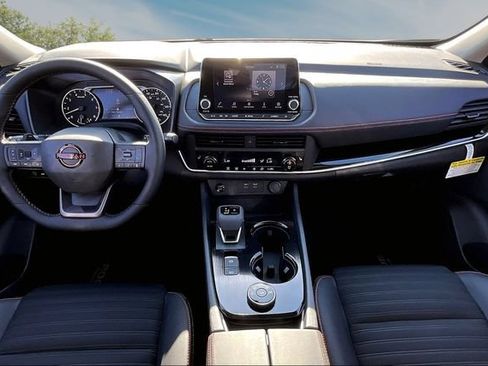 New 2026 Nissan Rogue SV AWD/4WD image 5