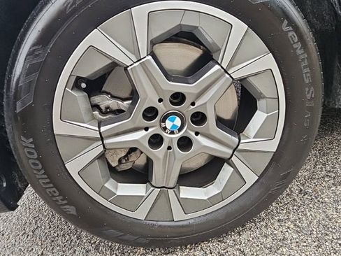Used 2025 BMW X1 xDrive28i AWD/4WD image 9