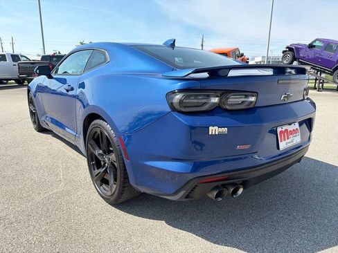 Used 2022 Chevrolet Camaro SS image 3