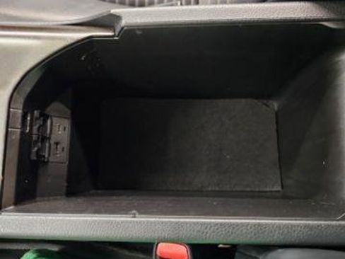 Used 2021 Toyota Camry SE image 20