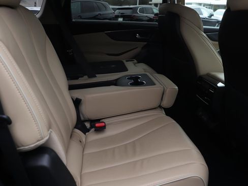 Used 2022 Acura MDX SH-AWD w/ Advance Package image 23
