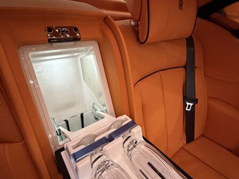 Used 2026 Rolls-Royce Phantom Sedan image 21