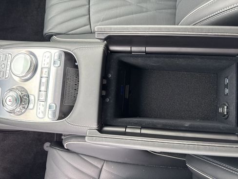 Used 2025 Genesis G90 3.5T image 26