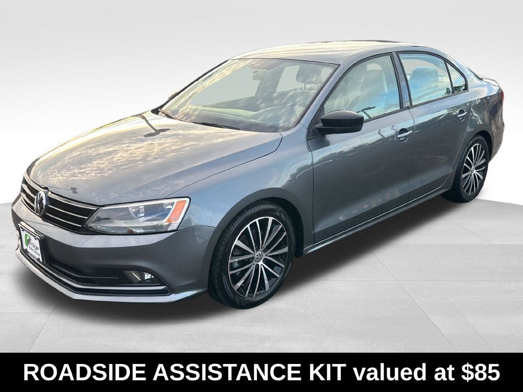 Used 2016 Volkswagen Jetta Sport FWD image 4