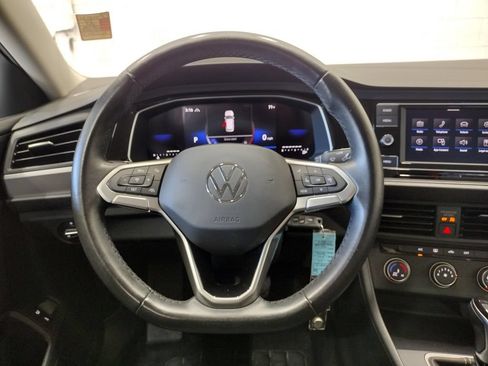 Certified 2024 Volkswagen Jetta S FWD image 36
