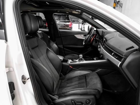 Used 2020 Audi A4 2.0T Premium Plus w/ Premium Plus Package AWD/4WD image 34
