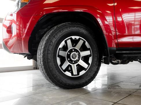 Used 2020 Toyota 4Runner TRD Off-Road Premium w/ Moonroof Package image 8