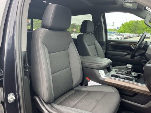 Used 2024 Chevrolet Silverado 1500 LT Trail Boss w/ Convenience Package II AWD/4WD image 23