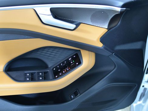 New 2026 Audi A6 Premium Plus AWD/4WD image 22