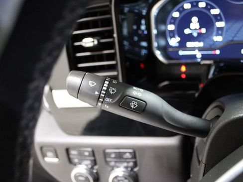 Used 2023 GMC Sierra 1500 SLT w/ SLT Premium Package image 40