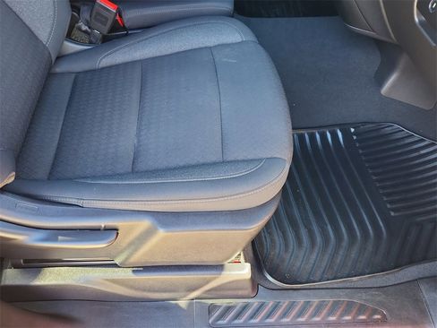 Certified 2024 Chevrolet Silverado 1500 Custom Trail Boss w/ Turbomax Blackout Package image 17