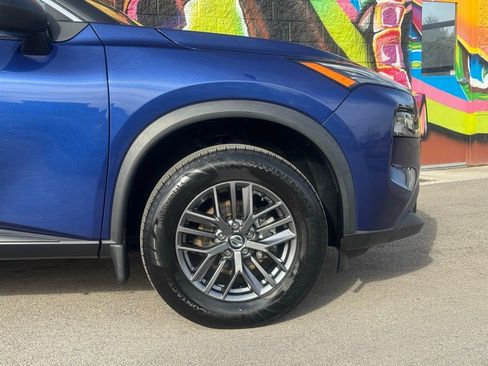 Used 2021 Nissan Rogue S image 9