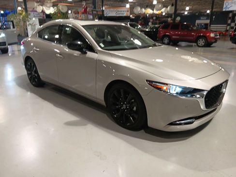 Used 2022 MAZDA MAZDA3 s AWD/4WD image 1