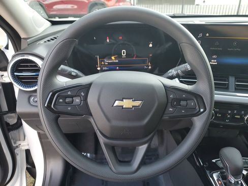 New 2026 Chevrolet Trax LT image 27