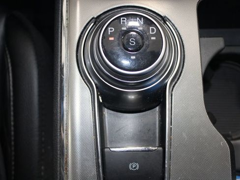 Used 2024 Ford Edge Titanium AWD/4WD image 40