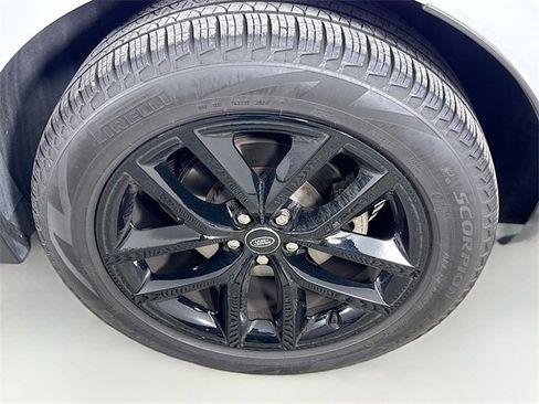 Used 2026 Land Rover Range Rover Velar S image 33