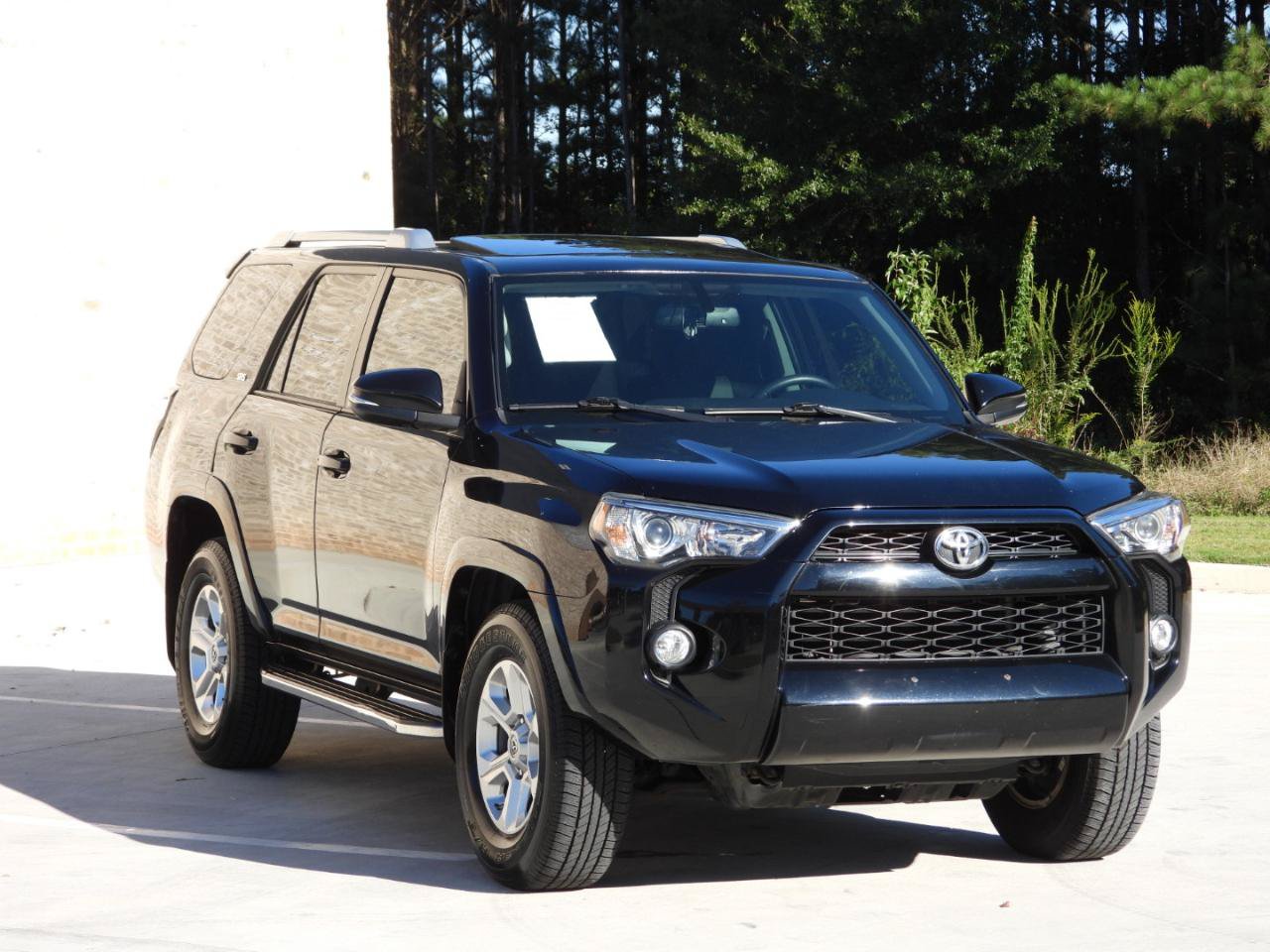 Used 2017 Toyota 4Runner SR5 Premium RWD image 39